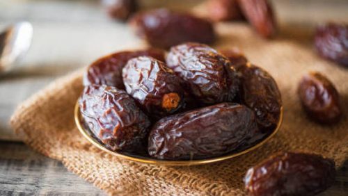 Dates (Kurma)